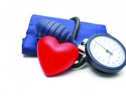 Hur man ökar lågt blodtryck hemma – enkla metoder och tips